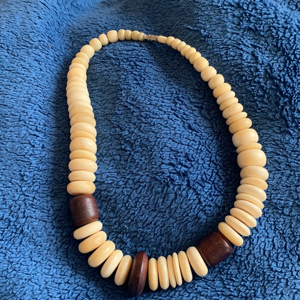 Vintage wood bead necklace